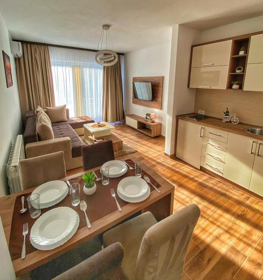 Md Apartments Улцинь Екстер'єр фото